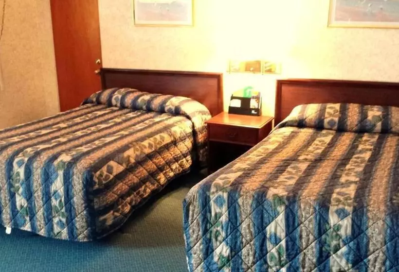 モーテル Budget Host Inn