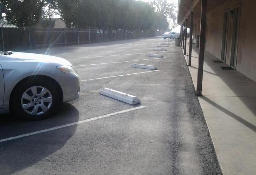 Мотель Budget Inn