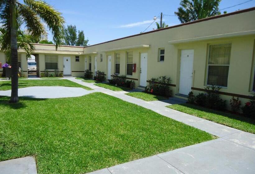 فندق على الطريق Crown Inn