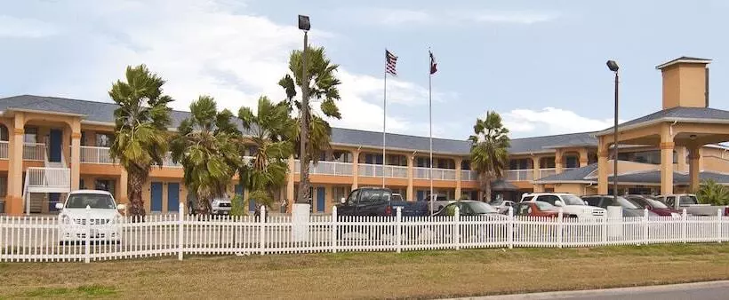 Motelli Executive Inn