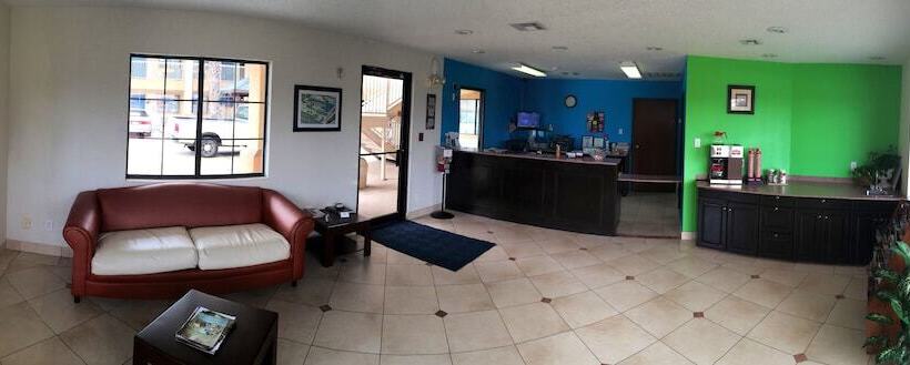 Мотель Executive Inn