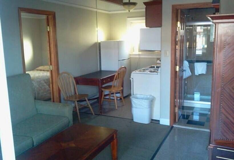 فندق على الطريق Golden Gate Lodging