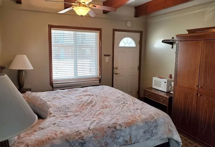مُتل Golden Gate Lodging