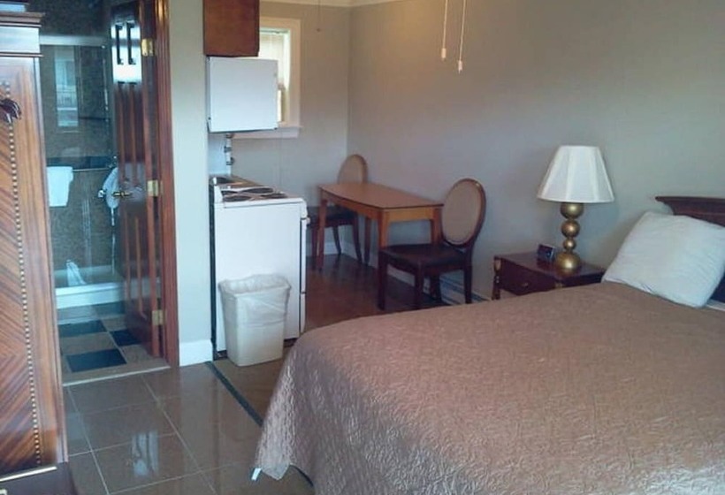 فندق على الطريق Golden Gate Lodging