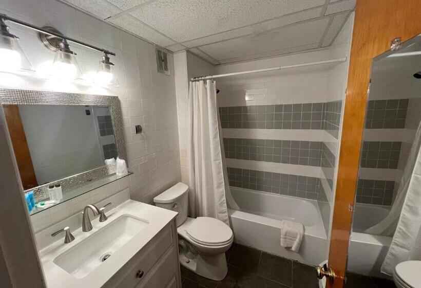 Мотель Ledge Rock At Whiteface