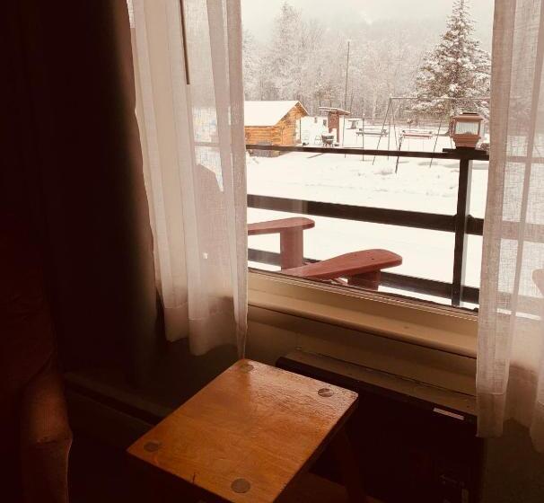 Мотель Ledge Rock At Whiteface