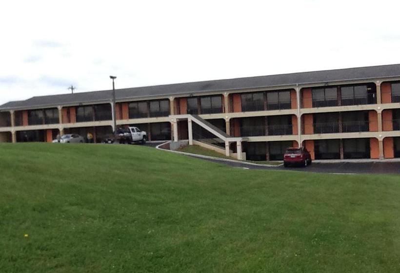 فندق على الطريق New Eastern Inn