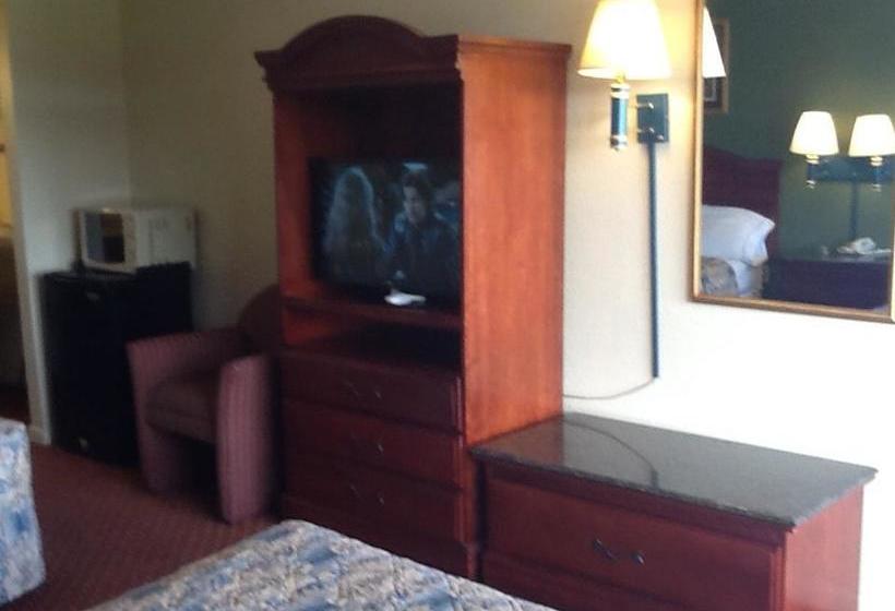 فندق على الطريق New Eastern Inn