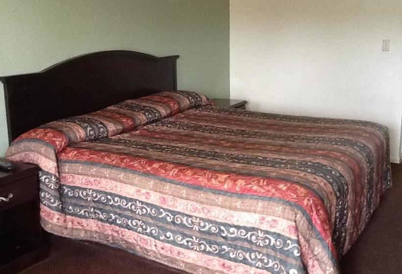 Мотель Relax Inn Lakeland