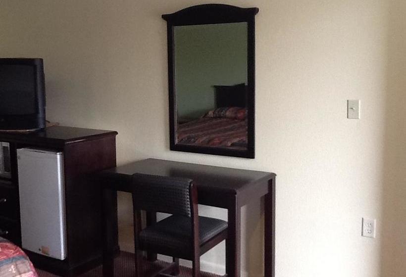 فندق على الطريق Relax Inn   Lakeland