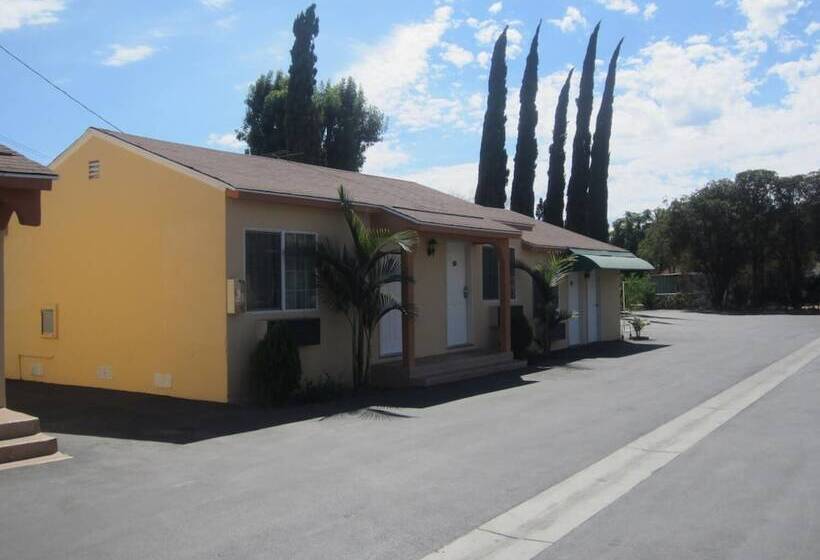 فندق على الطريق Starlight Inn Van Nuys