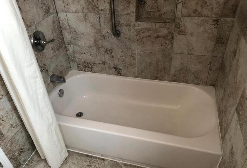 모텔 Whittier Travel Inn