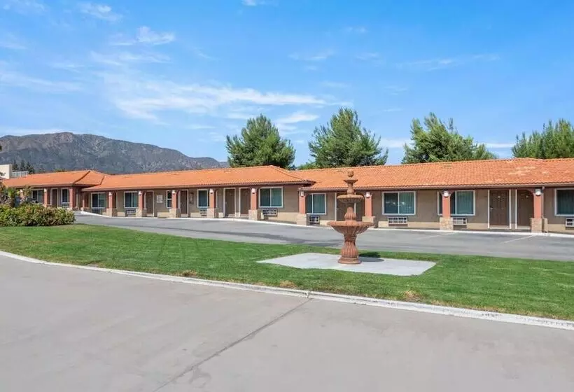 Oak Park Motel