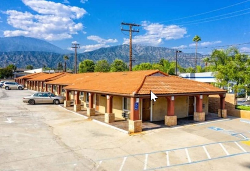 Oak Park Motel