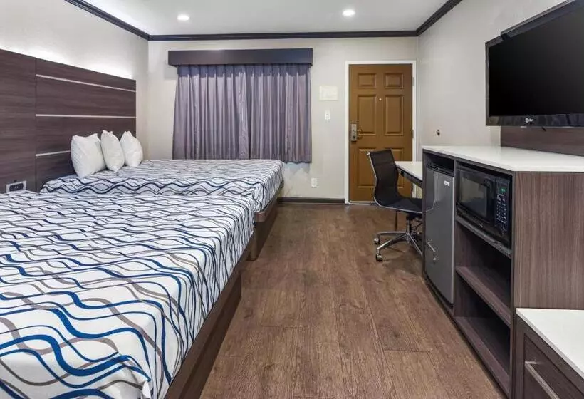 Oak Park Motel