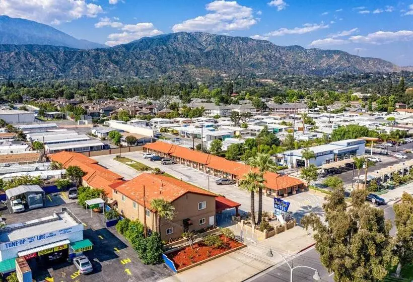 Oak Park Motel