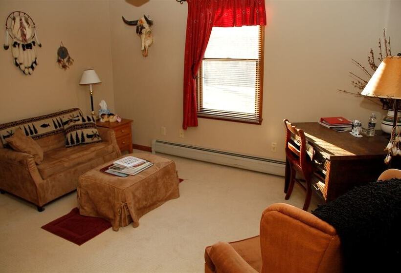 On Cranberry Pond B&b