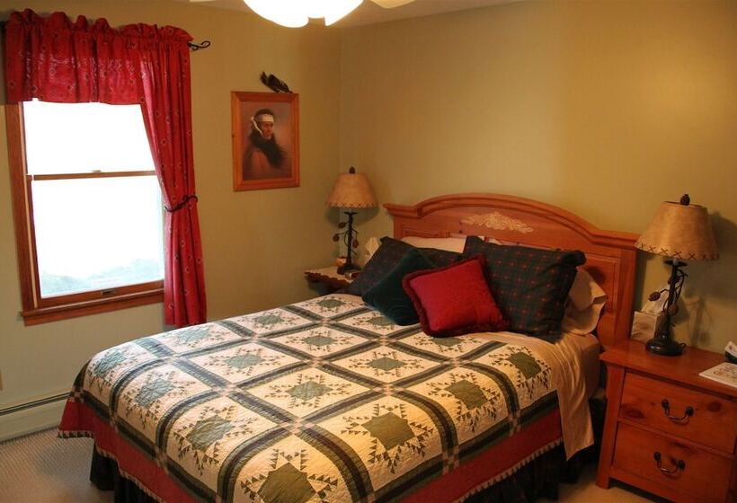 On Cranberry Pond B&b