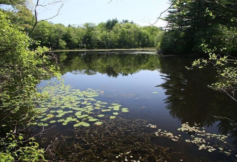On Cranberry Pond B&b