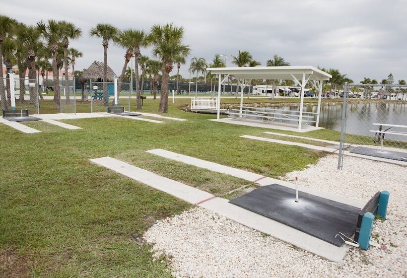 Siesta Bay Rv Resort