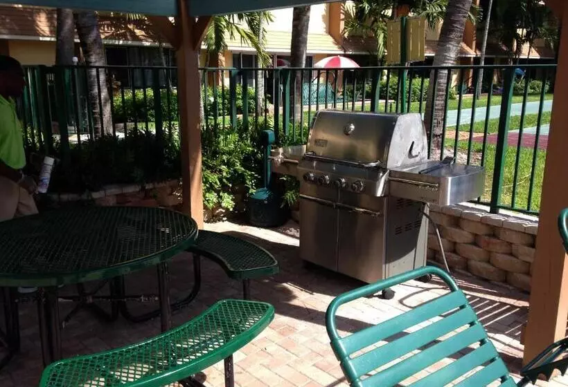 Surfsider Resort A Timeshare Resort