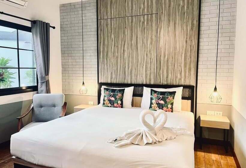 Hotel Pp Grand Kamala