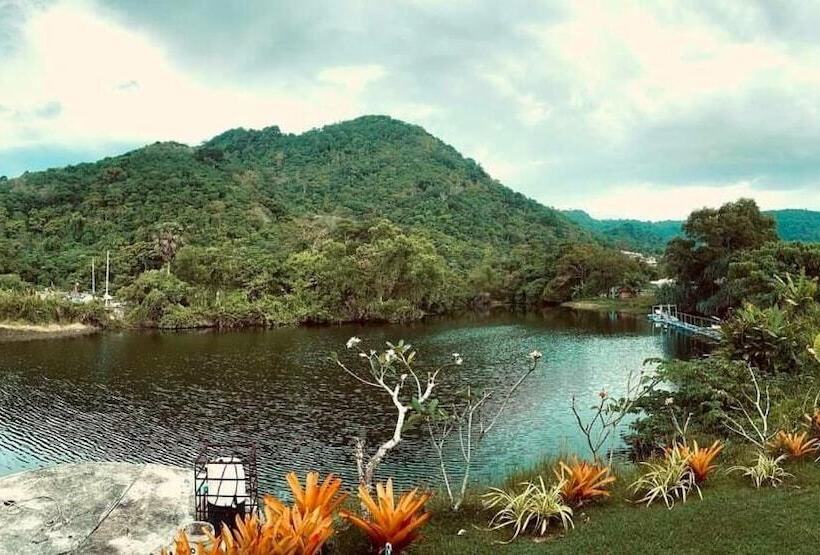 Hotel Pp Grand Kamala