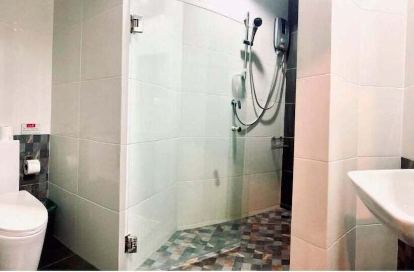 Hotel Pp Grand Kamala