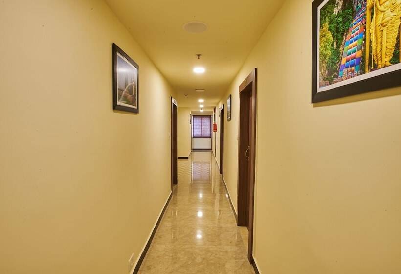 Отель Akmg Towers