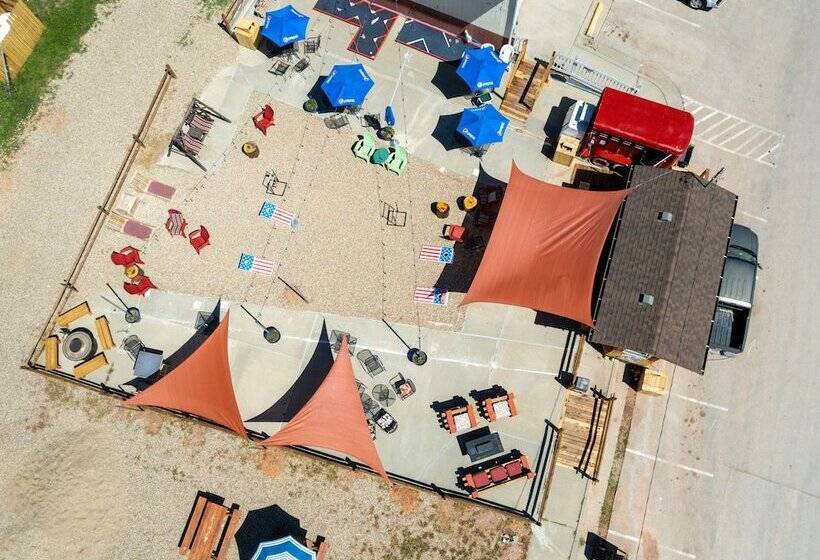 فندق Springs Lodge & Cafe