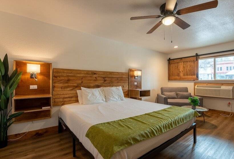 فندق Springs Lodge & Cafe