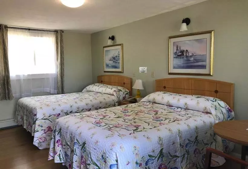 Admiral Motel
