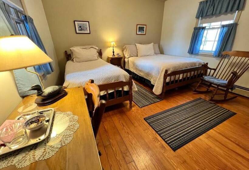 住宿加早餐 Alamoosook Lakeside Inn Orland