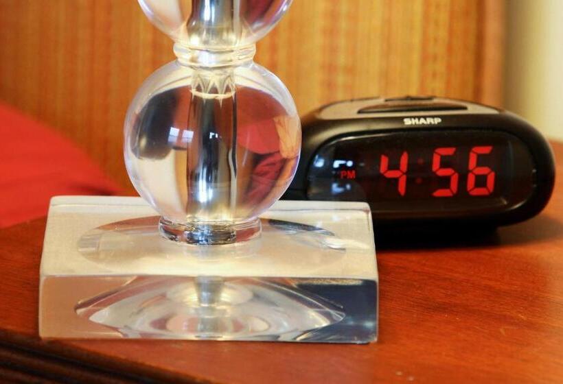 צימר Breezy Hill Inn