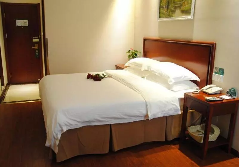 Hotelli Greentree Inn Anhui Hefei North Fuyang Road Luyang Industrial Park Express