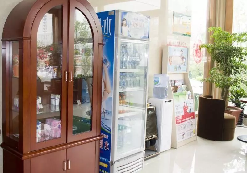 Hotelli Greentree Inn Anhui Hefei North Fuyang Road Luyang Industrial Park Express