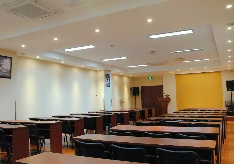 Hotelli Greentree Inn Anhui Hefei North Fuyang Road Luyang Industrial Park Express