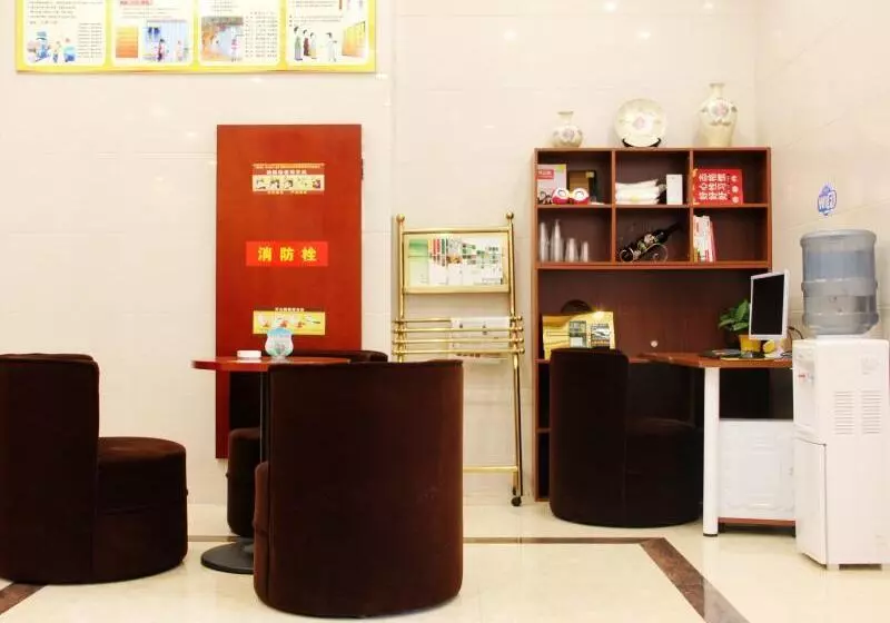 Hotelli Greentree Inn Jiaxing Zhonghuan South Road Zhonggang City Express