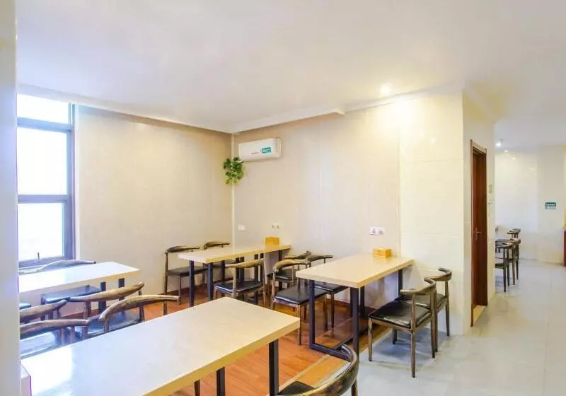 Hotelli Greentree Inn Jiaxing Zhonghuan South Road Zhonggang City Express