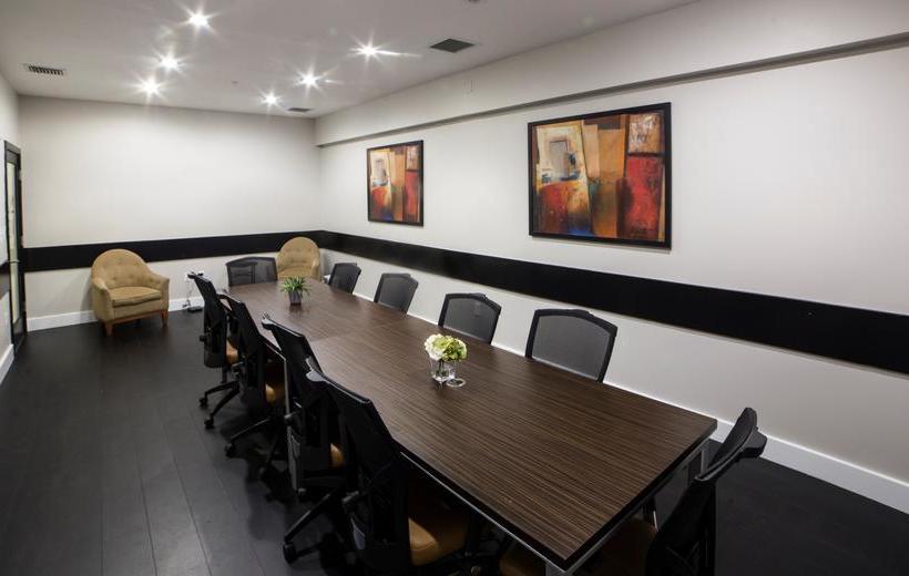 Nuvo Suites Hotel Miami Doral