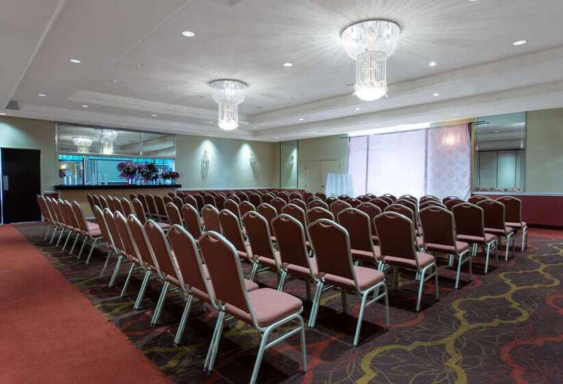 酒店 Ramada By Wyndham Glendale Heights/lombard