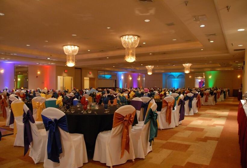 酒店 Ramada By Wyndham Glendale Heights/lombard