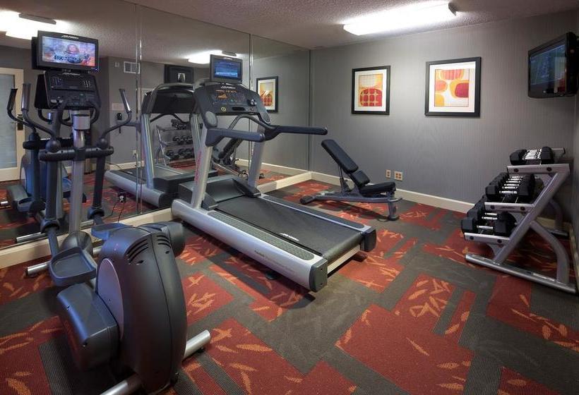 فندق Residence Inn St. Petersburg Clearwater