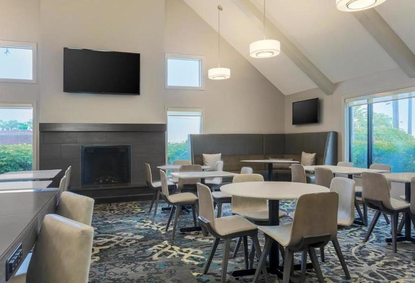 فندق Residence Inn St. Petersburg Clearwater