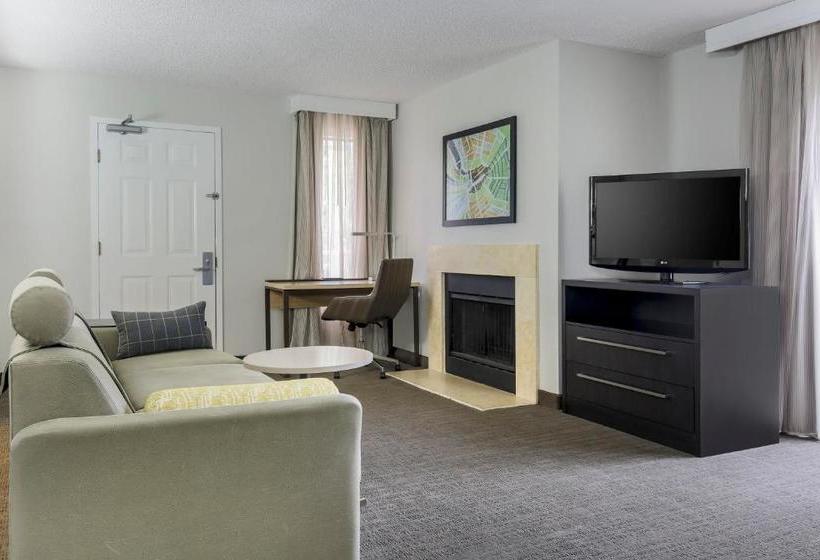 فندق Residence Inn St. Petersburg Clearwater