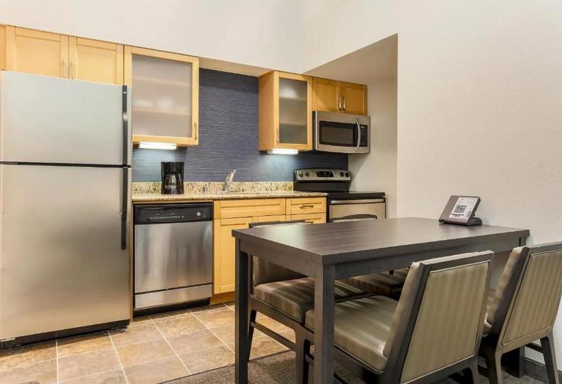 فندق Residence Inn St. Petersburg Clearwater