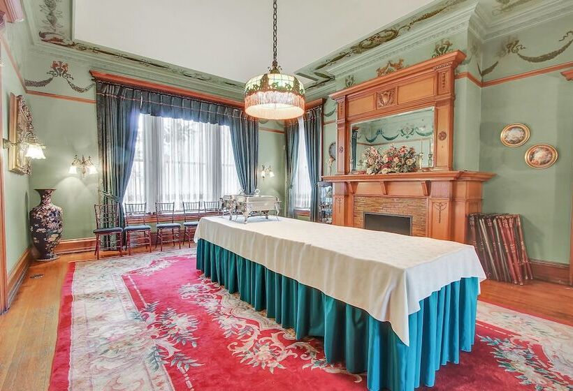 호텔 The Gables At Stirling Guest