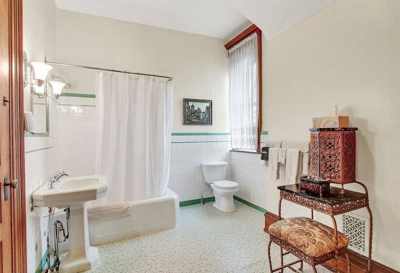 호텔 The Gables At Stirling Guest