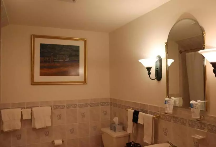 هتل The Gables At Stirling Guest