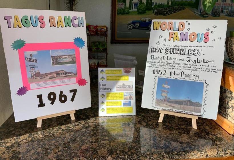 فندق على الطريق 99 Palms Inn & Suites